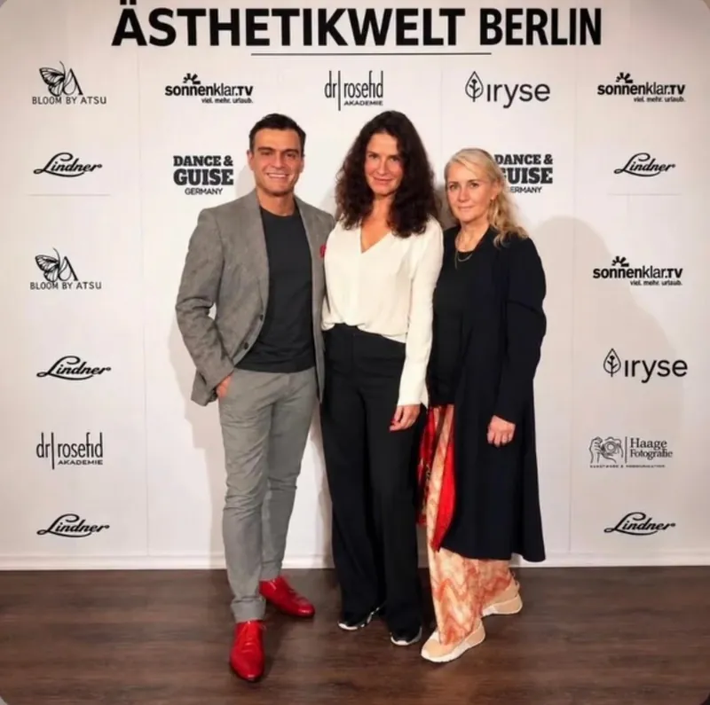 Dieter Padar, Mariella Ahrens und Ute Khadija Suter beim Beauty-Event der Ästhetikwelt Berlin am 26.09.2026